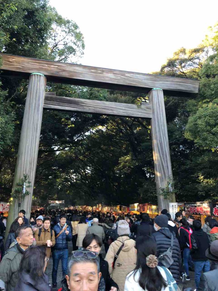お正月に熱田神宮に行って来ました